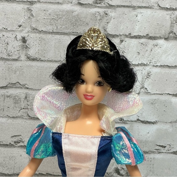 Disney PRINCESS SNOW WHITE Ballerina Disney Store Doll 2003 - Picture 2 of 12